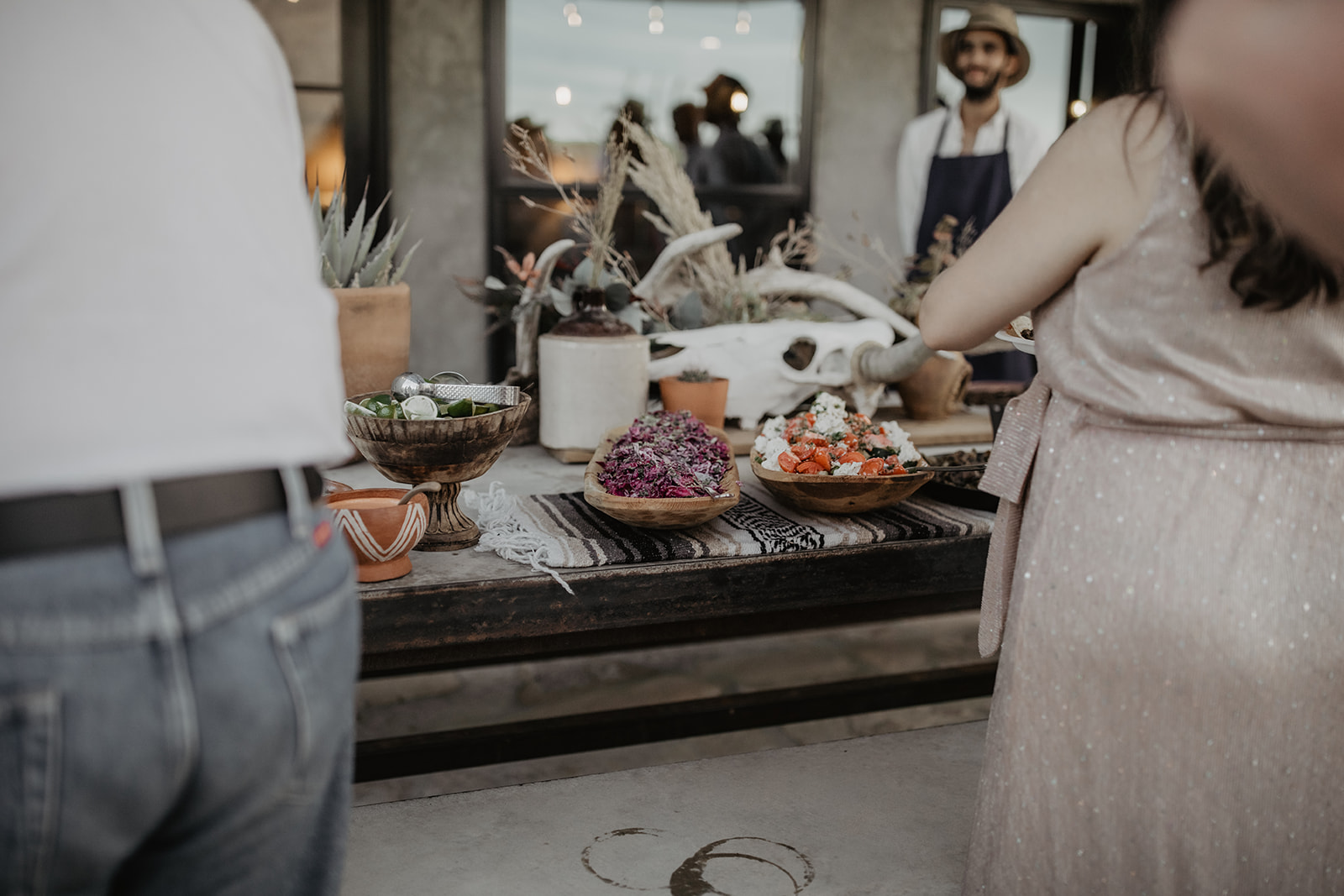 A New Bride’s Guide to Styles of Dinner Service